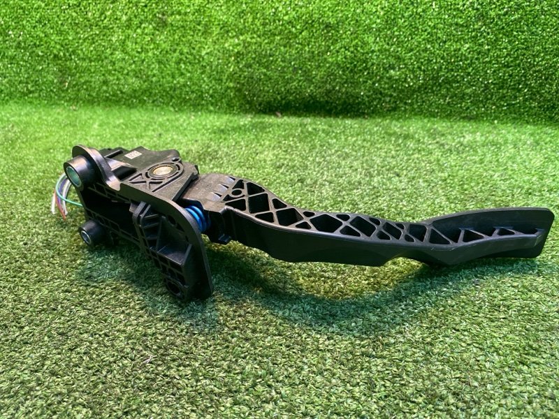 Педаль газа, 550 рублей, Фроловское