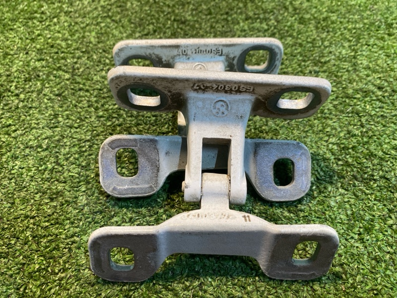 Петля крышки багажника, 1600 рублей, Фроловское