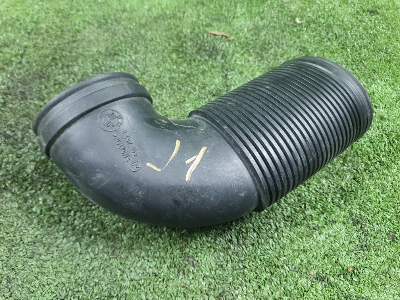 Патрубок воздушного фильтра, 1000 рублей, Фроловское