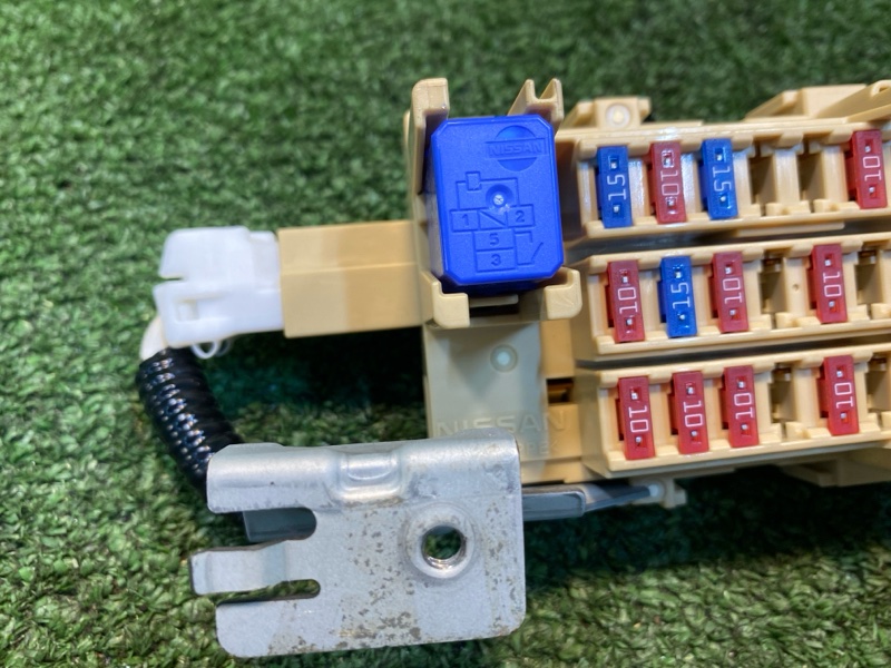 Блок предохранителей, 1000 рублей, Фроловское