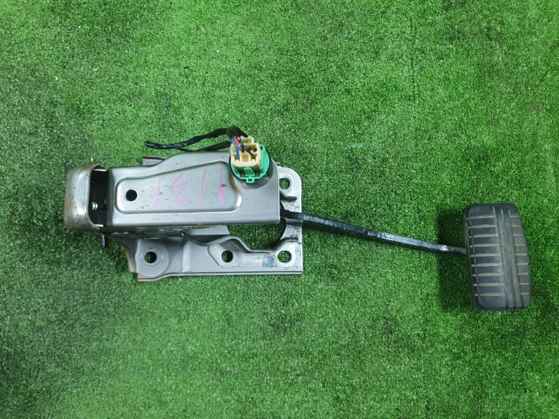 Педаль тормоза, 1200 рублей, Фроловское