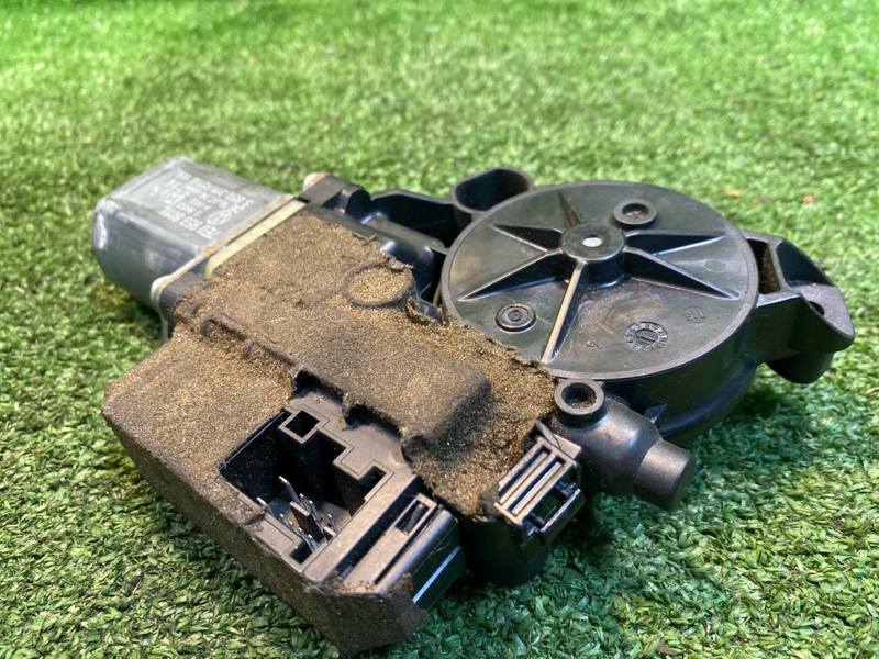 Мотор стеклоподъемника, 5000 рублей, Фроловское