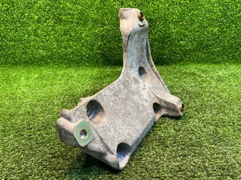 Кронштейн компрессора кондиционера, 1000 рублей, Фроловское