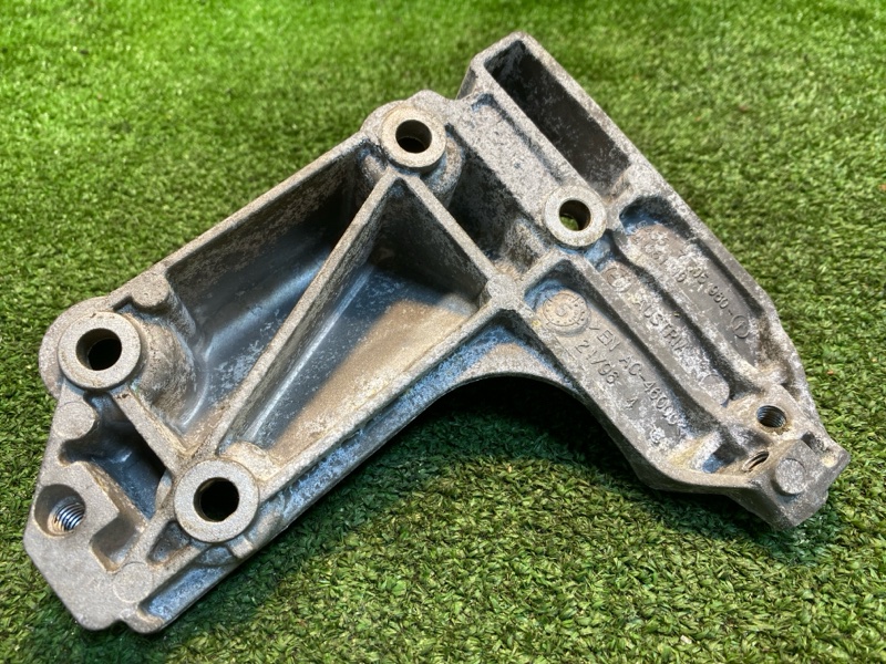 Кронштейн компрессора кондиционера, 1000 рублей, Фроловское