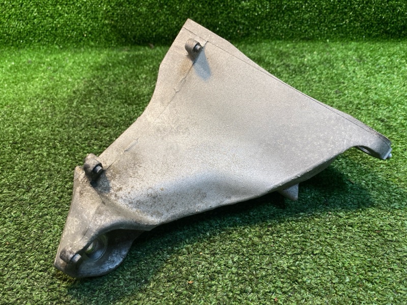 Кронштейн двигателя, 1350 рублей, Фроловское