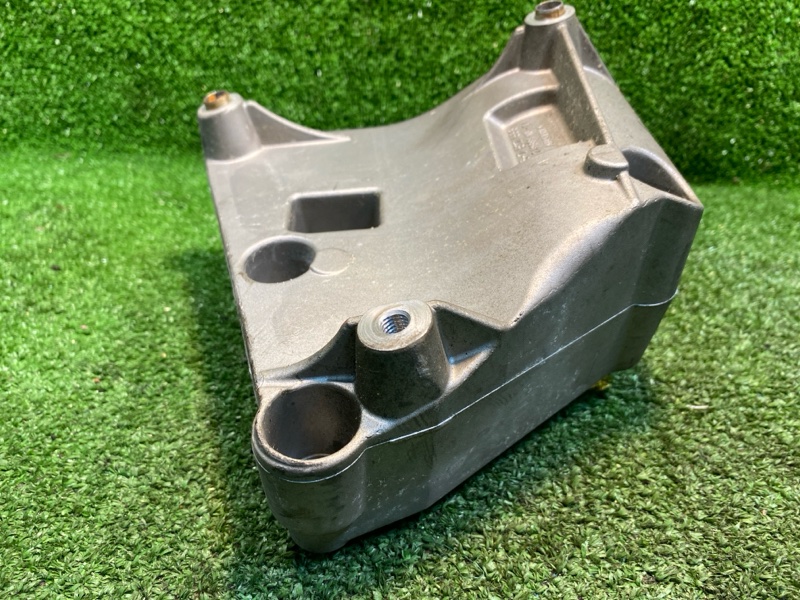 Кронштейн компрессора кондиционера, 700 рублей, Фроловское