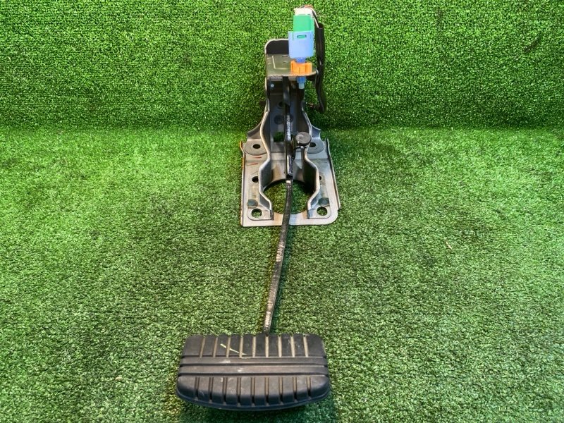 Педаль тормоза, 1500 рублей, Фроловское