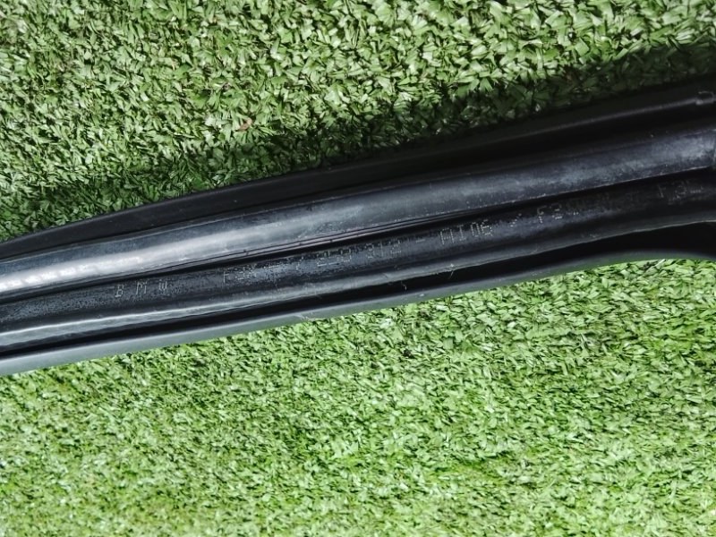 Уплотнительная резинка боковой двери, 3000 рублей, Фроловское