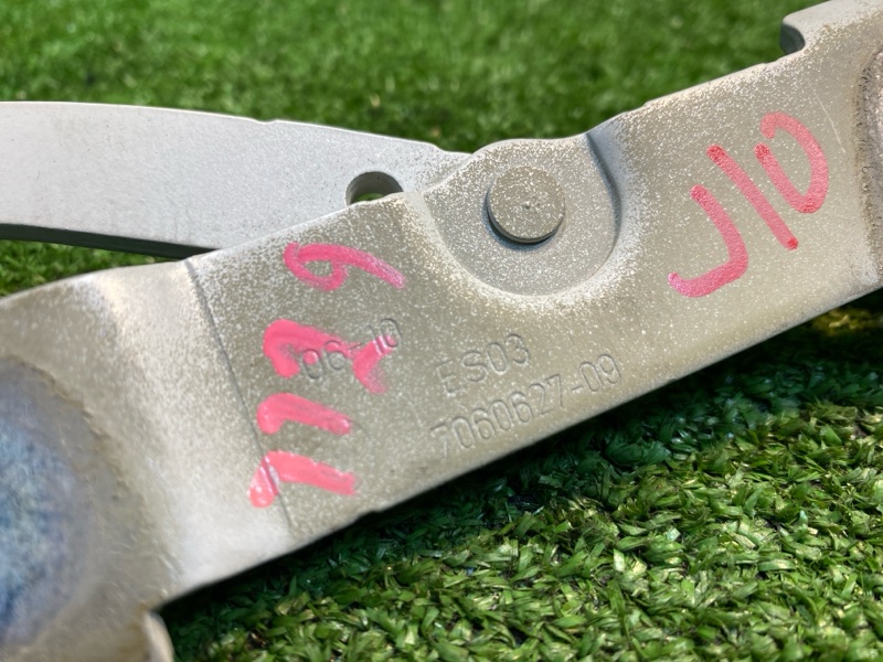 Петля капота, 1750 рублей, Фроловское