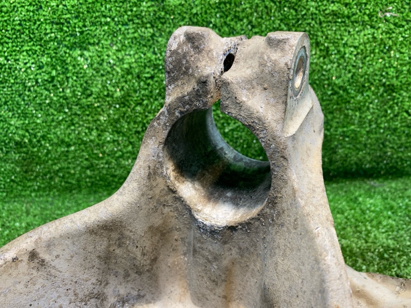 Кулак поворотный левый, 24500 рублей, Фроловское