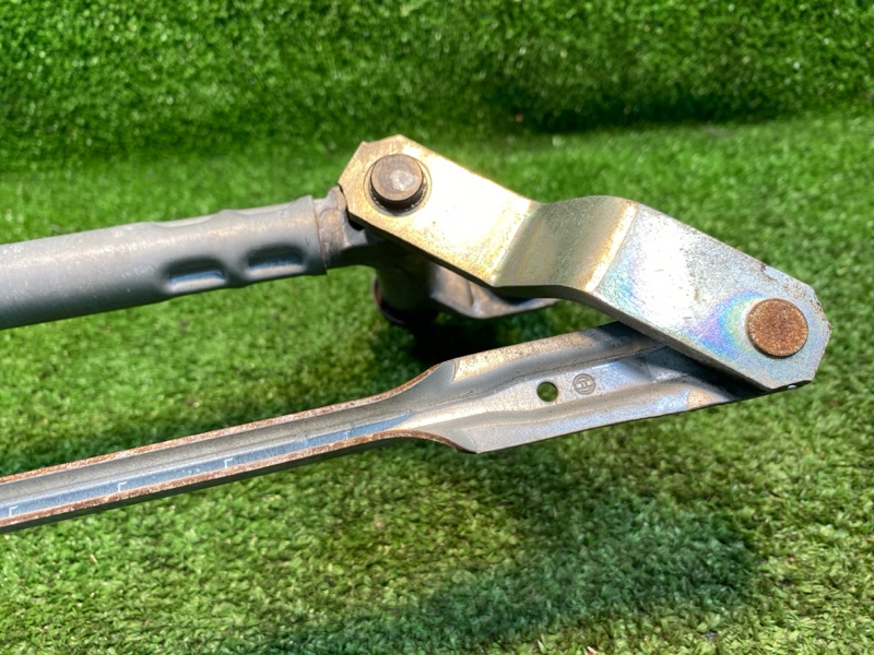 Трапеция дворников, 2000 рублей, Фроловское