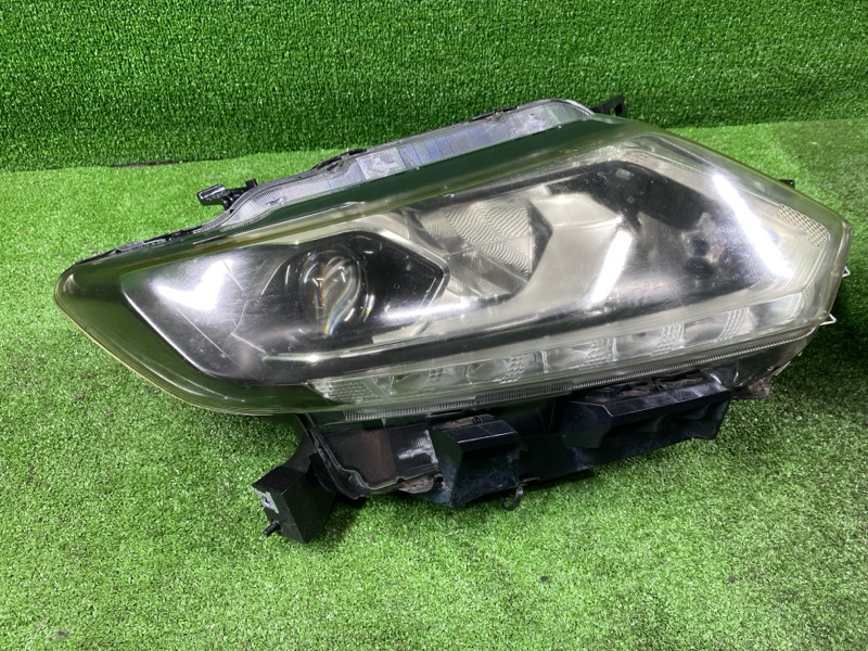 Фара ксеноновая, 65000 рублей, Фроловское