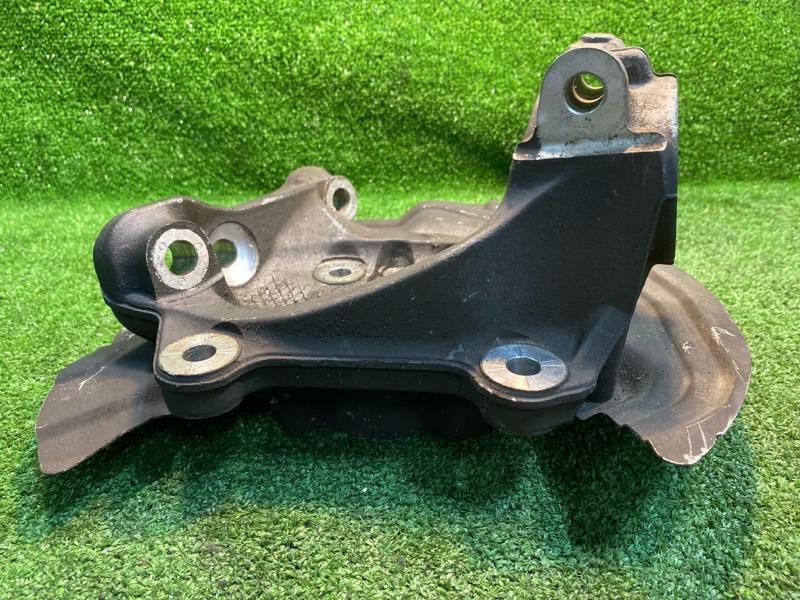 Кулак поворотный, 2000 рублей, Фроловское