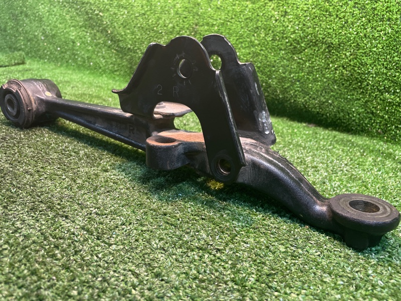 Рычаг подвески, 1900 рублей, Фроловское