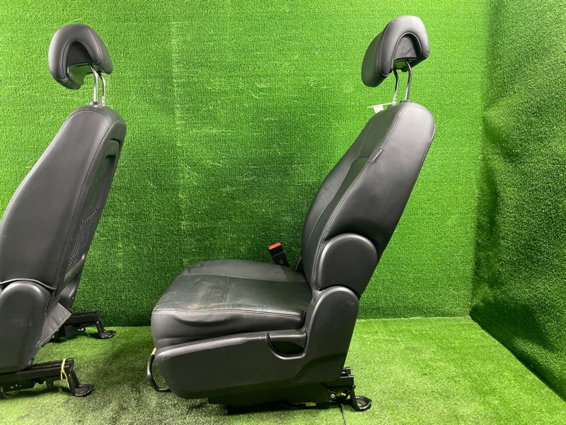 Сиденья комплект, 32000 рублей, Фроловское