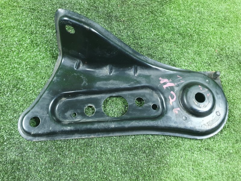 Кронштейн кузова, 1700 рублей, Фроловское