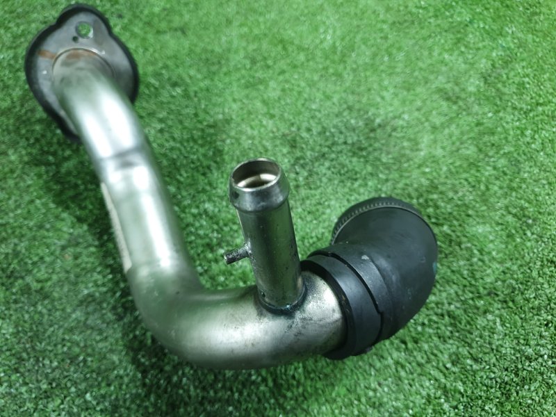 Патрубок системы охлаждения, 1000 рублей, Фроловское