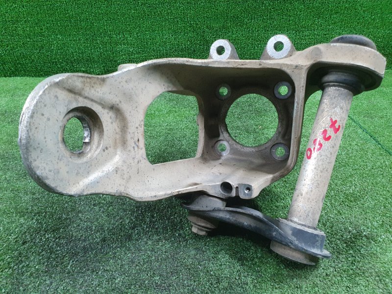 Кулак поворотный, 7000 рублей, Фроловское