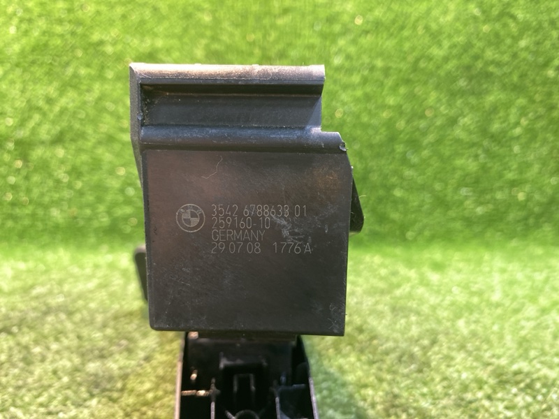 Педаль газа, 2000 рублей, Фроловское