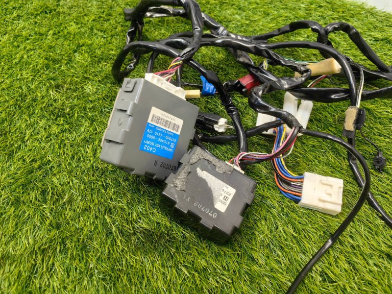 Блок управления зеркалами, 2000 рублей, Красноярск