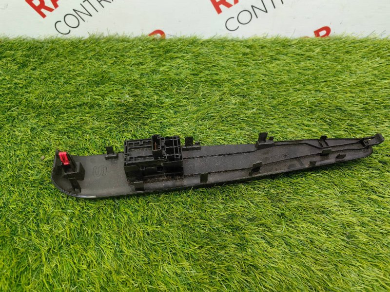 Блок управления стеклоподъемниками, 2000 рублей, Красноярск