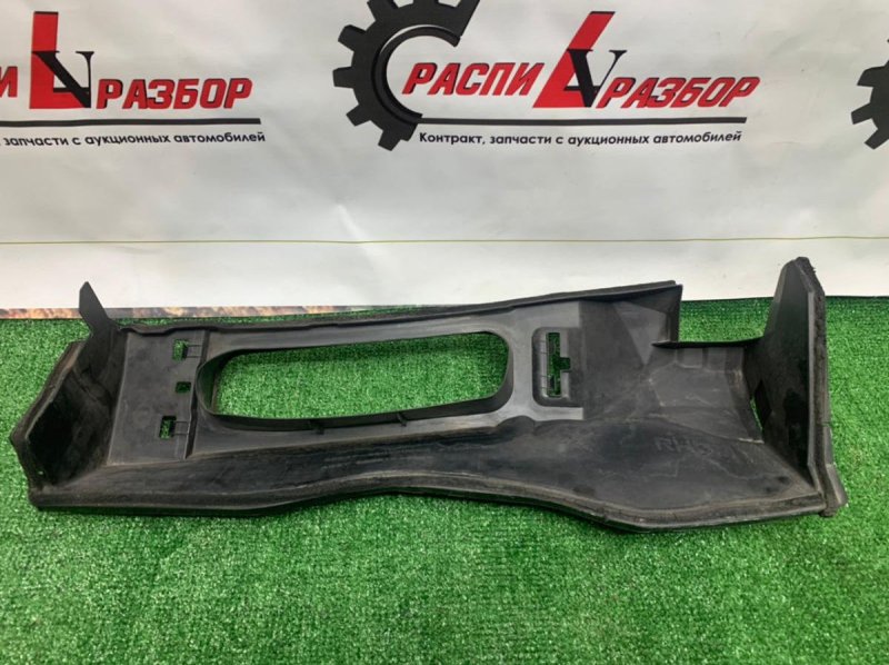 Решетка под лобовое стекло, 800 рублей, Красноярск