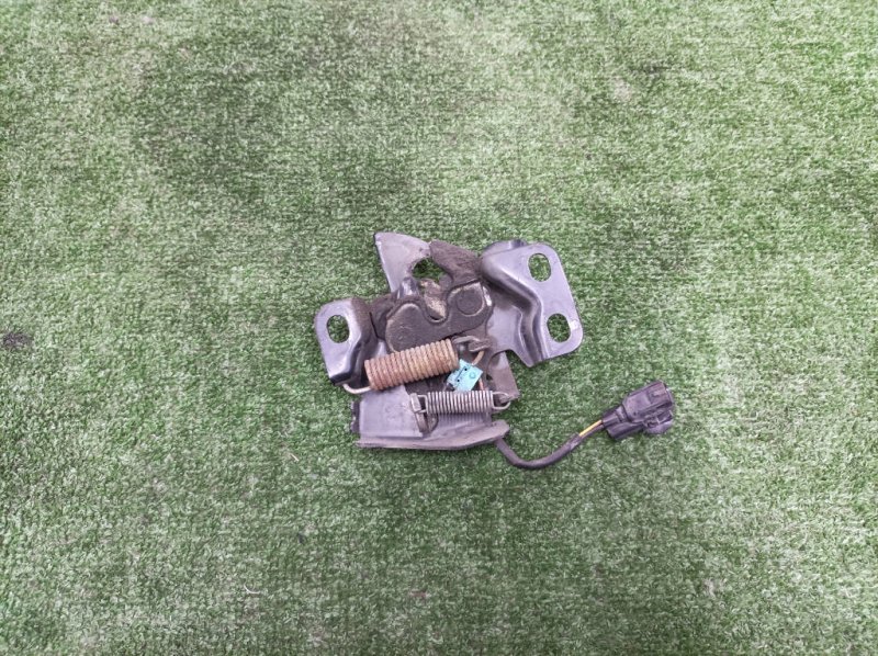 Замок капота, 2000 рублей, Красноярск