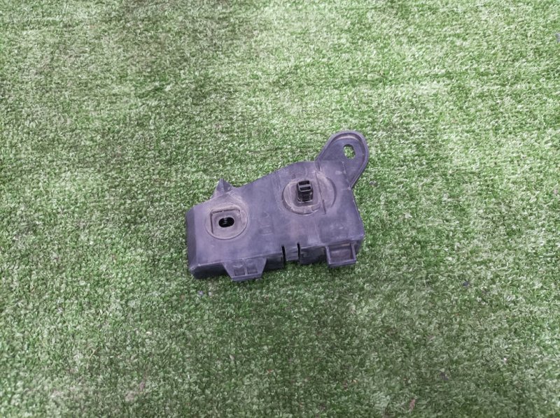 Крепление бампера, 1000 рублей, Красноярск