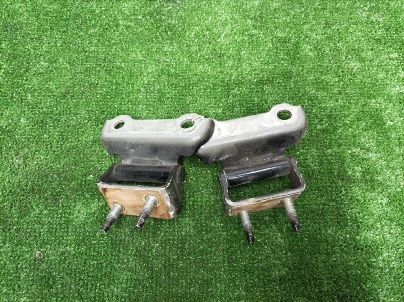 крепление двери багажника, 1100 рублей, Красноярск