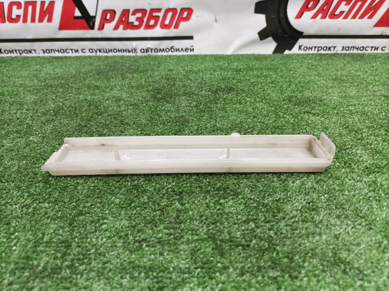 Крышка салонного фильтра, 1500 рублей, Красноярск