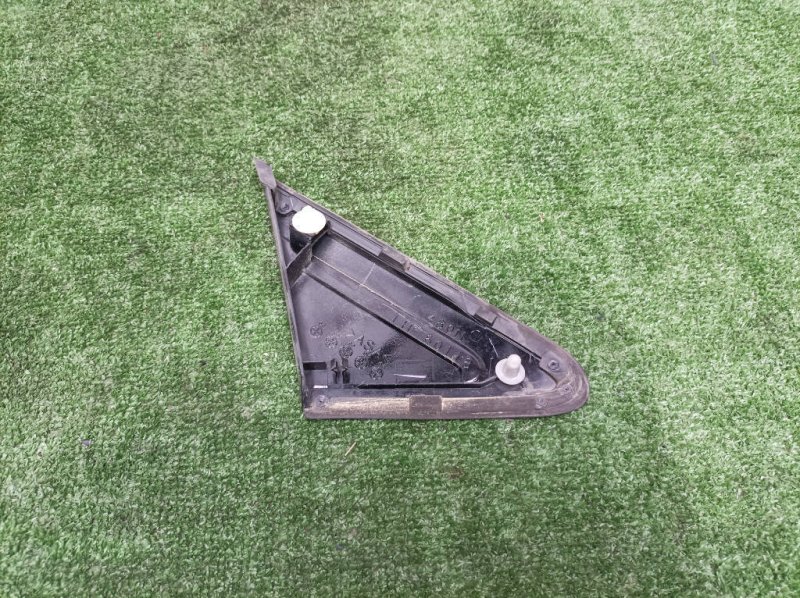 уголок крыла, 1000 рублей, Красноярск