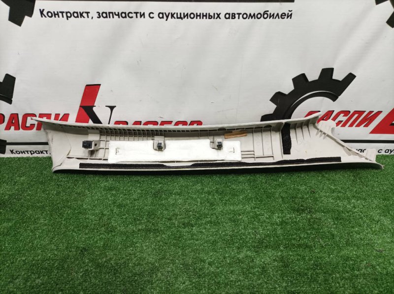 накладка на стойку, 2000 рублей, Красноярск