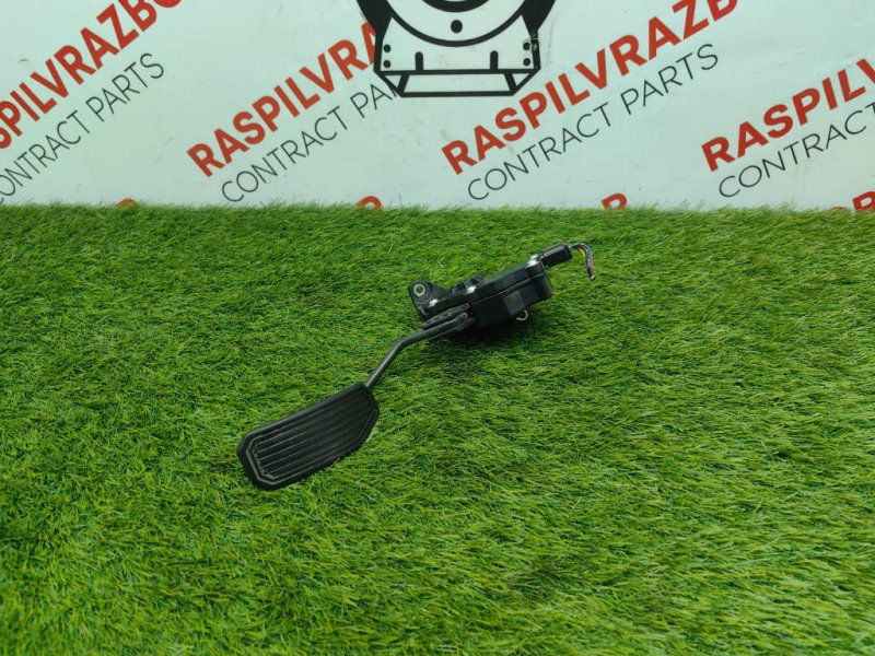 Педаль газа, 1100 рублей, Красноярск