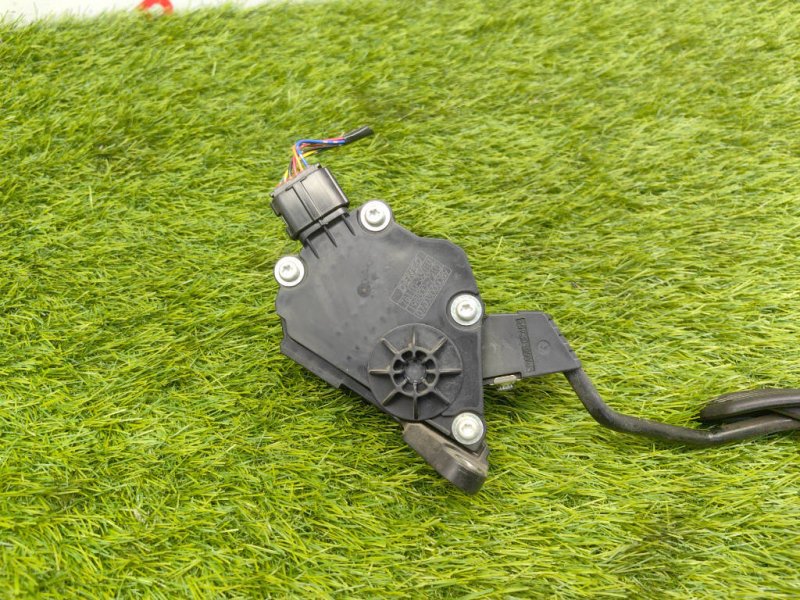 Педаль газа, 1100 рублей, Красноярск