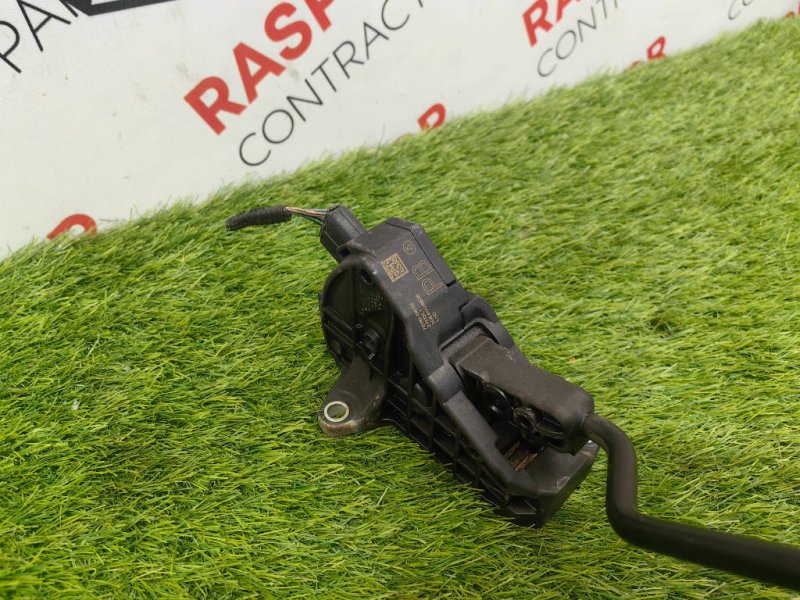 Педаль газа, 2000 рублей, Красноярск