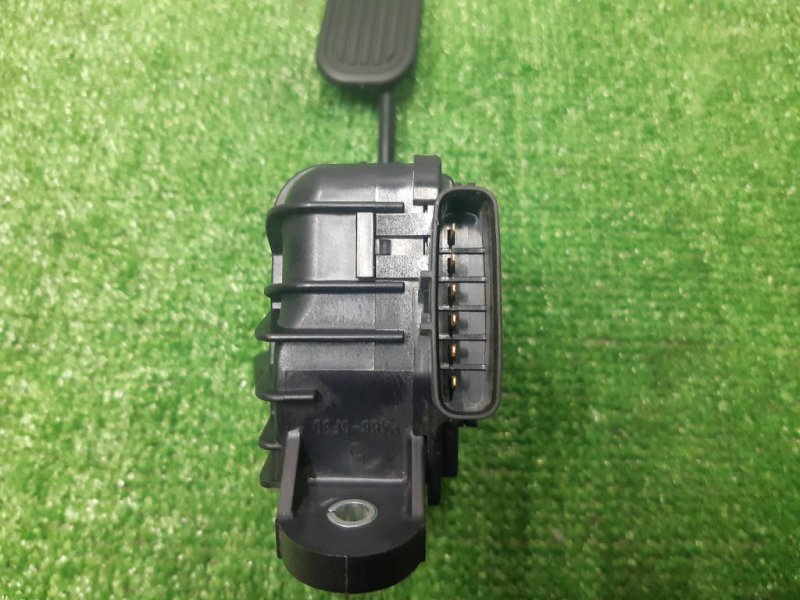 Педаль газа, 1700 рублей, Красноярск