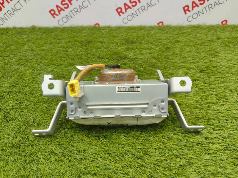 подушка безопасности панели приборов, 3000 рублей, Красноярск