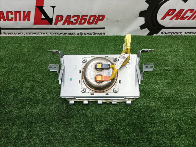 подушка безопасности панели приборов, 3000 рублей, Красноярск