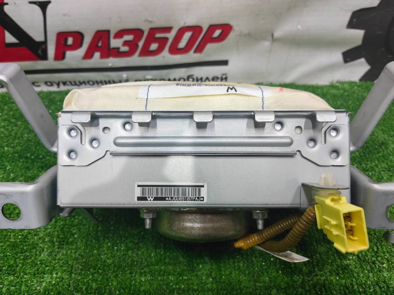 подушка безопасности панели приборов, 3000 рублей, Красноярск