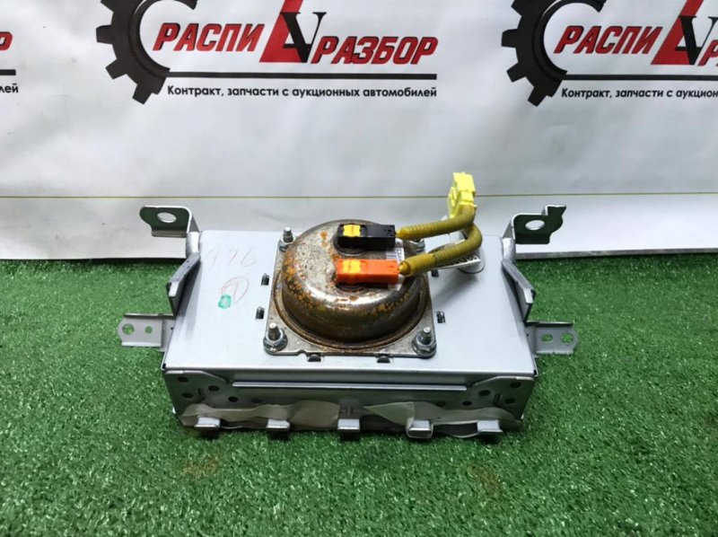 подушка безопасности панели приборов, 3000 рублей, Красноярск