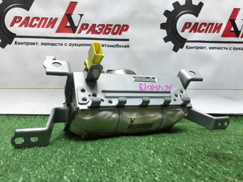 подушка безопасности панели приборов, 3000 рублей, Красноярск