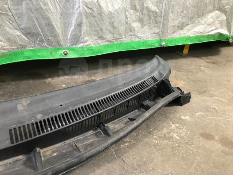 решетка, жабо под дворники, 2000 рублей, Красноярск