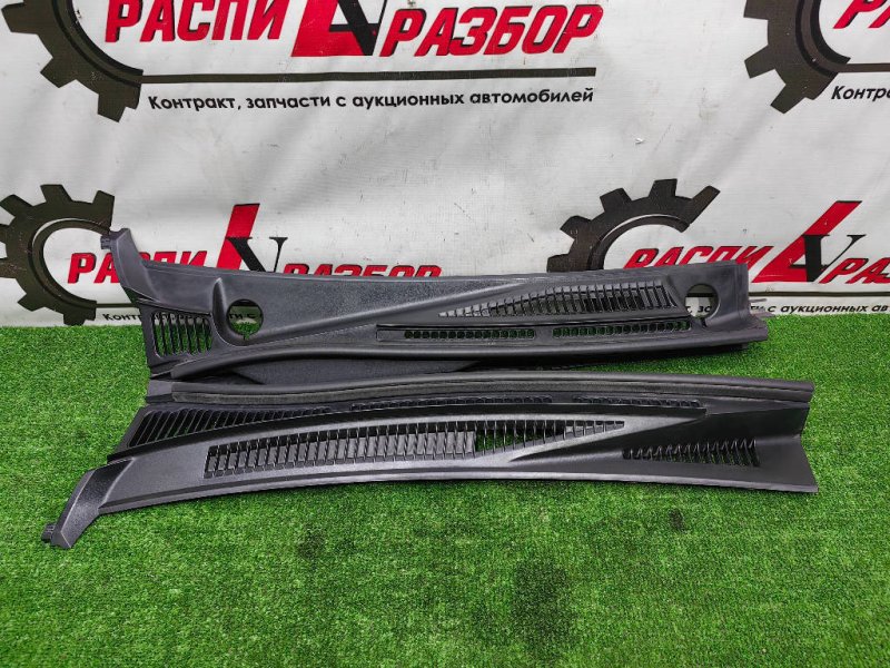 решетка, жабо под дворники, 1500 рублей, Красноярск