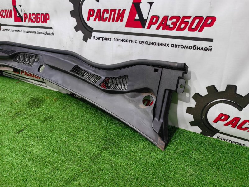 решетка, жабо под дворники, 800 рублей, Красноярск