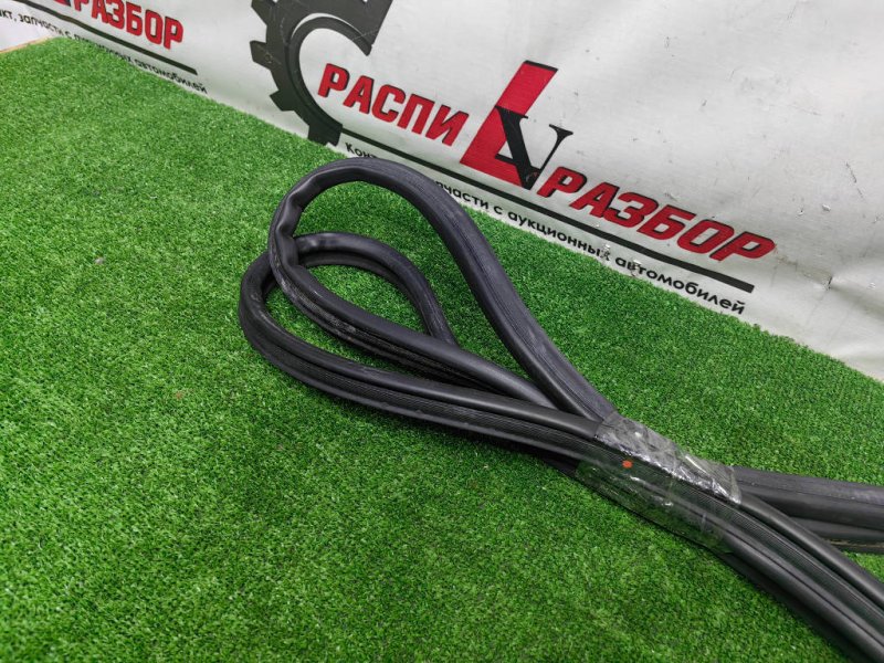 уплотнитель двери багажника, 1500 рублей, Красноярск