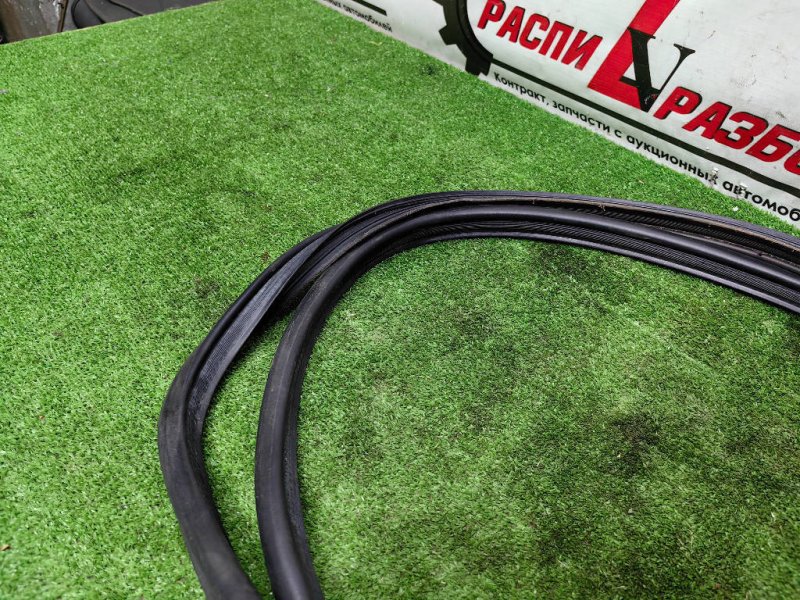 уплотнитель двери багажника, 1500 рублей, Красноярск