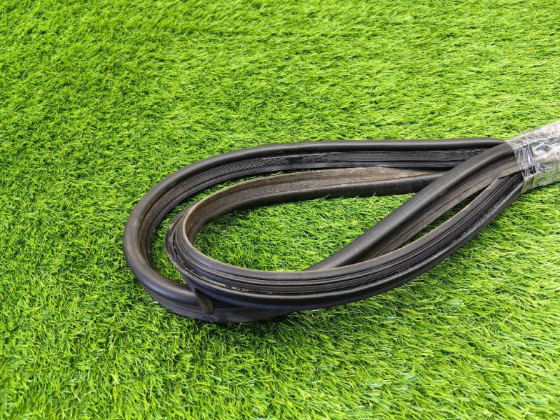 уплотнитель двери багажника, 1500 рублей, Красноярск