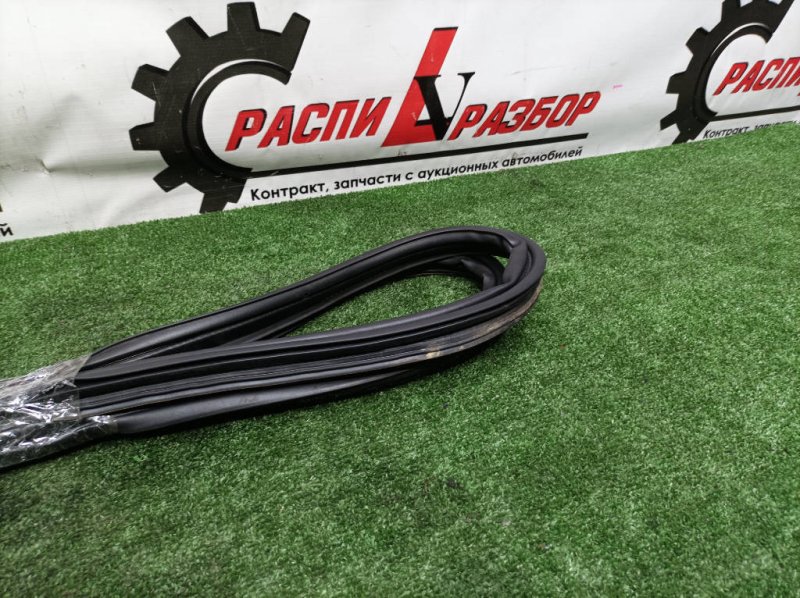 уплотнитель двери багажника, 1500 рублей, Красноярск