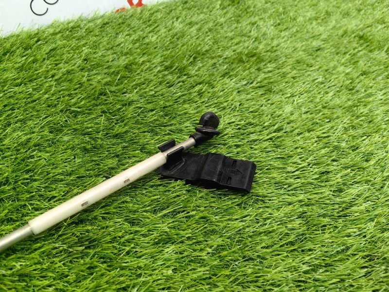 Упор капота, 2500 рублей, Красноярск