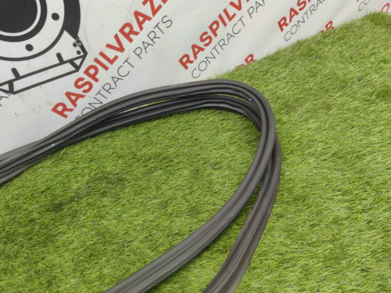 уплотнитель двери багажника, 2000 рублей, Красноярск